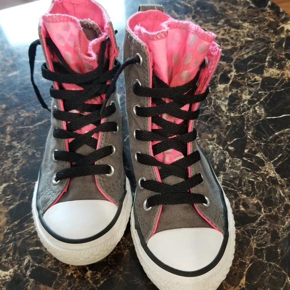 Converse Other - Converse chuck Taylors